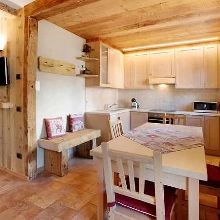 Casa Clus Bormio 1 Apartamento *